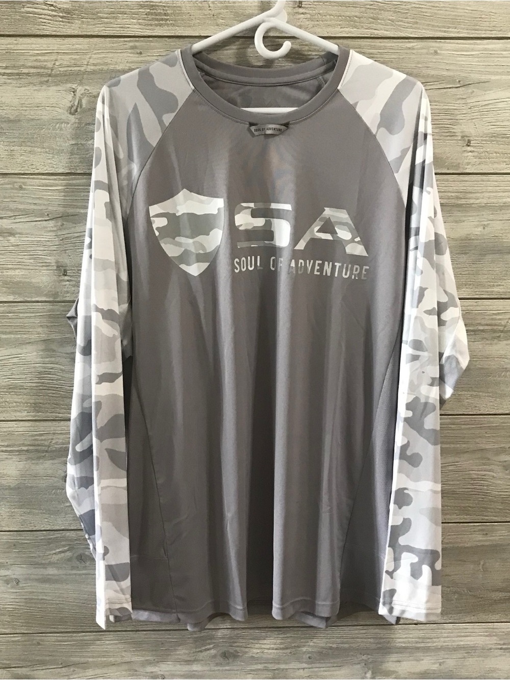 BNWT Mens Soul Of Adventure Camo Long-Sleeve Shirt Fishing Apparel